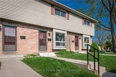 1200 CHEAPSIDE Street 33, London East, ON N5Y 5J7