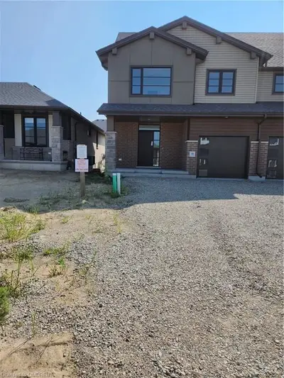 11 MARTIN STREET Street, Tillsonburg, ON N4G 0K8