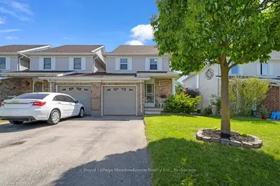 61 CALVIN Court, Cambridge, ON N3C 4J4