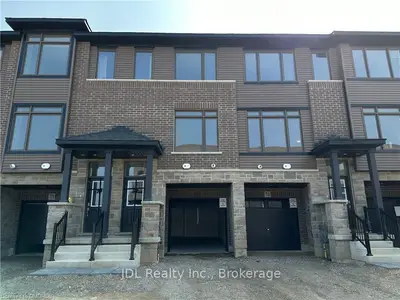 120 COURT Drive 72, Brant, ON N3L 0N2
