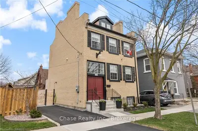 220 SHERIDAN Street, Brantford, ON N3S 4R1
