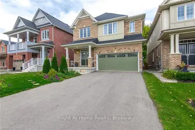 8565 SWEET CHESTNUT Drive, Niagara Falls, ON L2H 2Y6