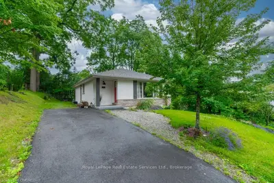 80 BANFF Street, Haldimand County, ON N3W 1C3