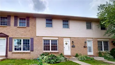 1725 ERNEST Avenue 26, London South, ON N6E 2W3