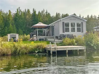 #Tamarak101 7489 SIDEROAD 5 E, Wellington North, ON, N0G 2L0