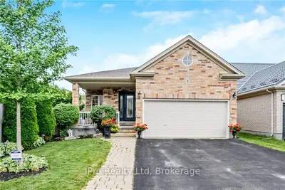 4 PRICE Street, Guelph, ON N1E 0E3