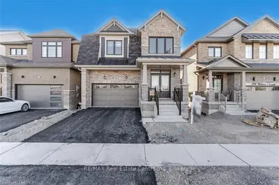 134 WHITHORN Crescent, Haldimand County, ON N3W 0G4