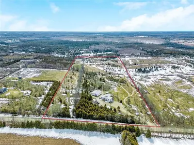563368 GLENELG HOLLAND TWNLN, Chatsworth, ON, N0G 1R0