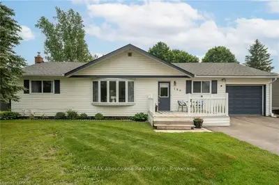 189 ST. LAWRENCE Street W, Centre Hastings, ON K0K 2K0