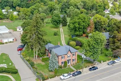 514 MAIN Street, Out of Area, KS L7G 3S8