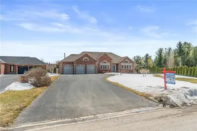 239 DELARMBRO Drive, Erin, ON N0B 1T0