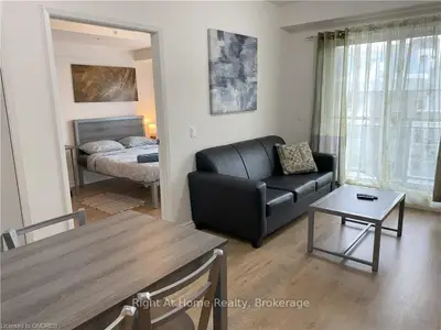275 LARCH Street H606, Waterloo, ON N2L 0J5