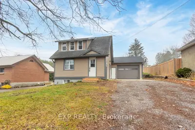 Detached in Bayham