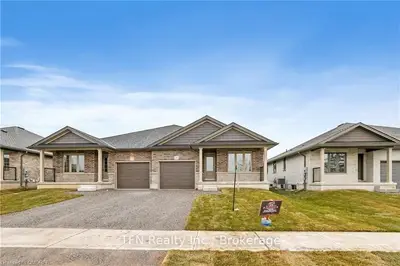 9 PEACHLEAF Lane, Norfolk County, ON N0E 1Y0