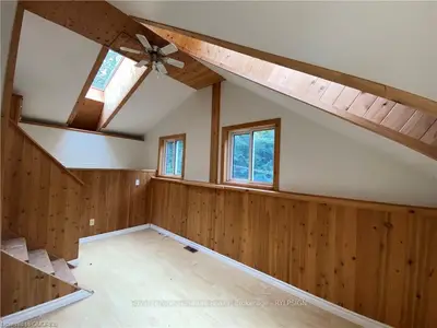 1000 MUSKOKA BEACH Road, Gravenhurst, ON P1P 1R1