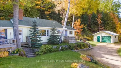 53 LAKESHORE DRIVE Drive, Hastings Highlands, ON K0J 1L0