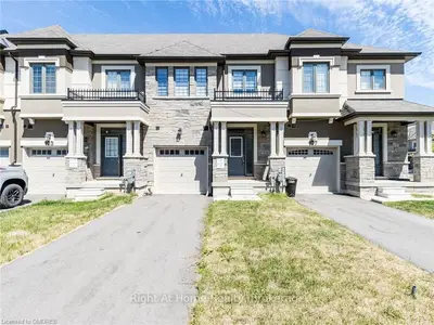 105 FLAGG AVENUE Avenue, Brant, ON N3L 0J8