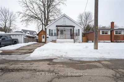 107 WALNUT Street, Brantford, ON N3T 1H3