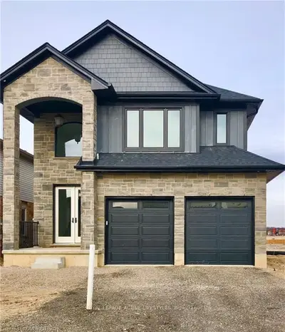 2611 BATEMAN Trail, London South, ON N6L 0B1
