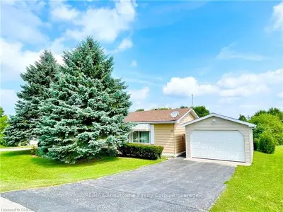 40 GRAND VISTA Crescent, Wellington North, ON N0G 2L0