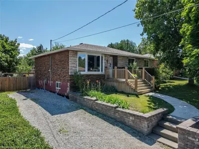 202 HEDDLE Street, Haldimand County, ON N3W 1G3