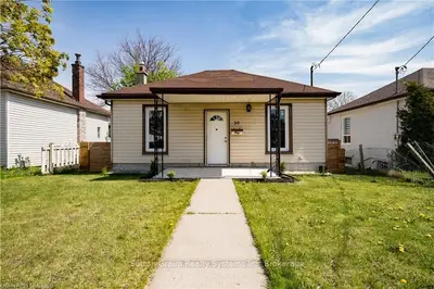 39 Norfolk Avenue, Cambridge, ON N1R 3T7