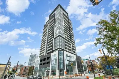 15 QUEEN Street S 1913, Hamilton, ON L8P 0C6