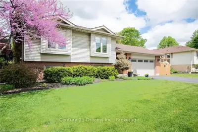 610 SEBURN Drive, Strathroy-Caradoc, ON N0L 1W0
