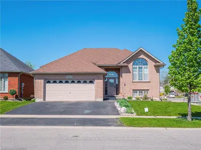 2 Laycock Street, Brantford, ON N3S 0A3