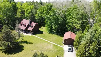 12169 LANARK Road, Greater Madawaska, ON K0J 1H0