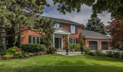 2 LOWER CANADA Drive, Niagara-on-the-Lake, ON L0S 1J0