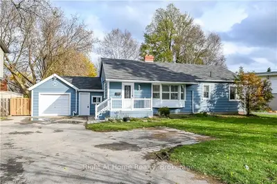 365 FIDDLERS GREEN Road, Hamilton, ON L9G 1X2