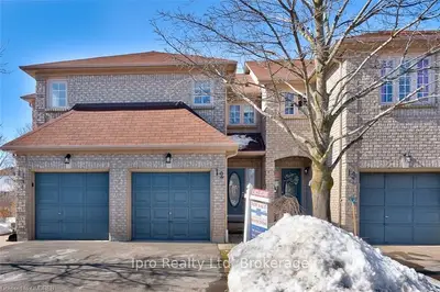 75 RYANS Way 12, Out of Area, MA L8B 1B4