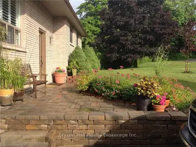 1 Erin Heights Drive, Erin, ON N0B 1T0