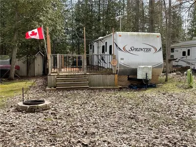7489 SIDEROAD 5 E Woodside29, Wellington North, ON N0G 2L0