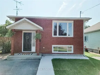 229 YORK Street, St. Catharines, ON L2R 6G5
