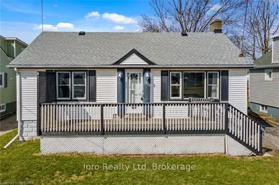 670 STEELE Street, Port Colborne, ON L3K 4Y9