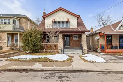 44 ARTHUR Street, Brantford, ON N3S 3H6