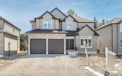 68 BURTON Street, East Zorra-Tavistock, ON N0J 1M0