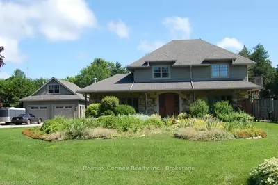 339 WELLINGTON Street, Guelph, ON N0B 2K0