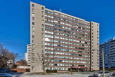 120 DUKE Street 208, Hamilton, ON L8P 4T1