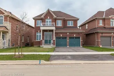 165 SKINNER Road, Out of Area, PA L8H 2W4