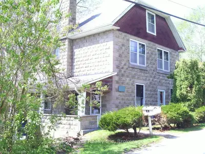 53 ivy lea Road S, Front of Leeds & Seeleys Bay, ON K0E 1L0