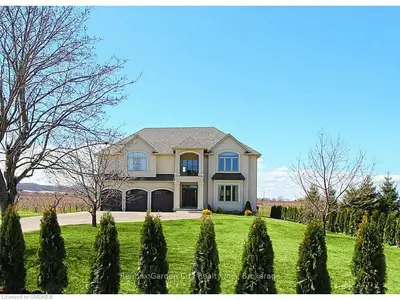 4692 LINCOLN Avenue, Lincoln, ON L0R 1B3