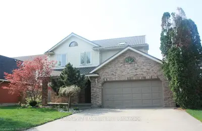 50 West Farmington dr. Drive S, St. Catharines, ON L2S 3S2