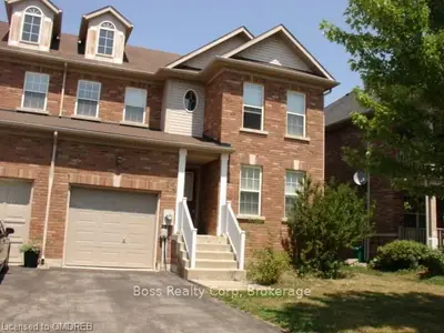 12 ROBERTSON Road, Niagara-on-the-Lake, ON L0S 1J0