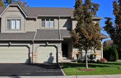 71 Sulphur Springs Road 36, Hamilton, ON L9G 5C1