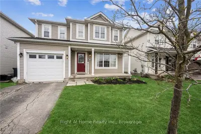 30 STOWE Terrace, Brantford, ON N3T 6P2