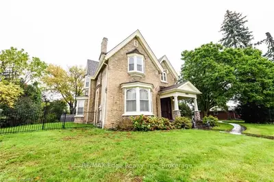 480 CHATHAM Street, Brantford, ON N3S 4J9