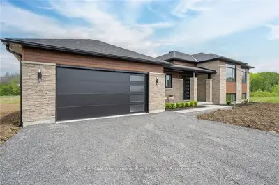 1180 PRINCE EDWARD COUNTY ROAD 2, Prince Edward County, ON K0K 3L0